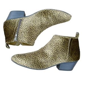 💖 Old Navy Olive Green Cheetah Bootie’s
